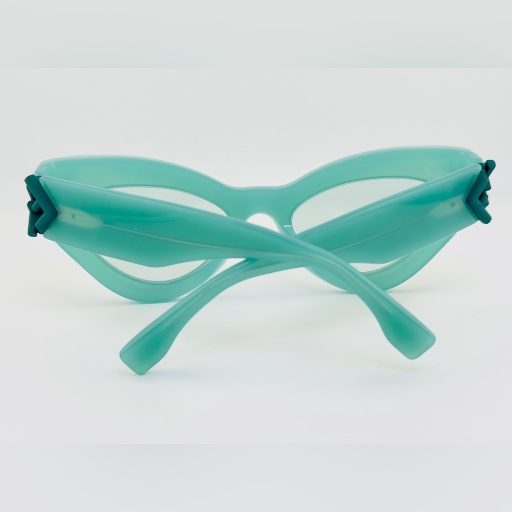 FENDI FF Diamonds Cat-eye women’s sunglasses FE401461 Light Green Frame - Picture 16 of 16